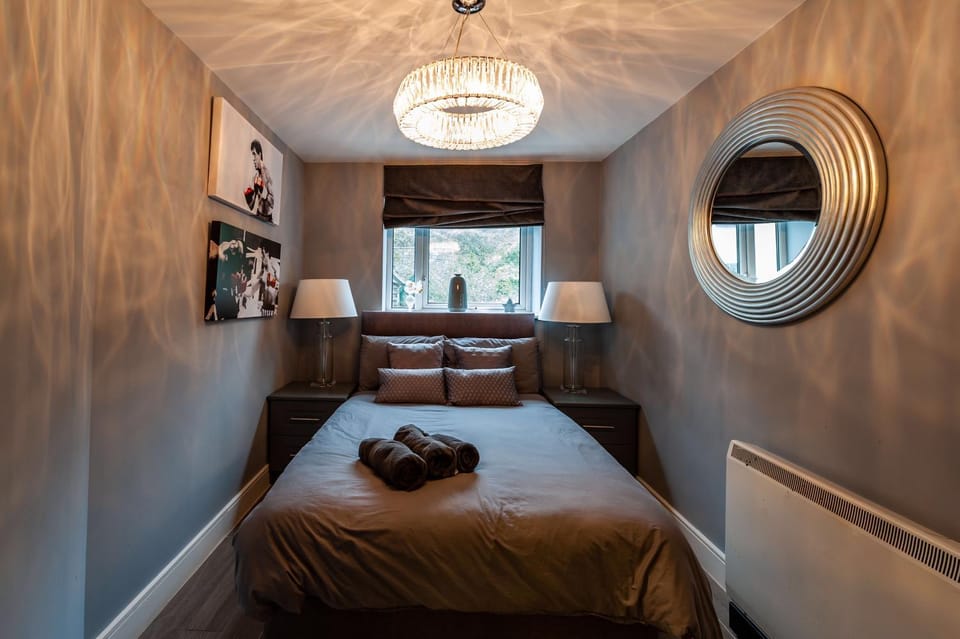 The Town House Kinsale, Hosted by Exquisite holiday homes, sleeps 16 House in Kinsale