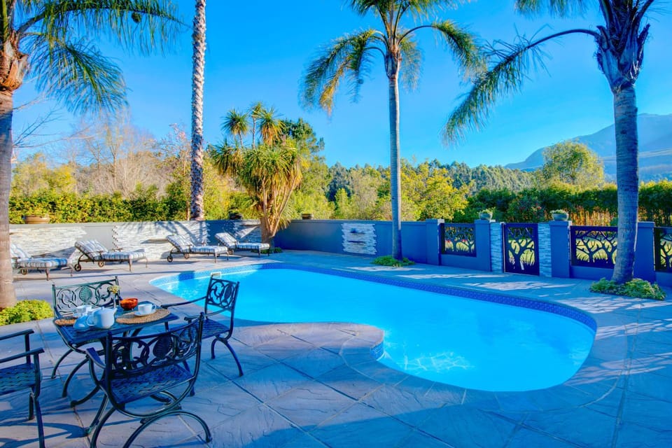 Garden view, Mountain view, Pool view, Swimming pool