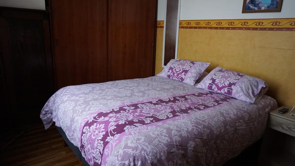 B&B Patrimonial Little Castle Bed and Breakfast in Valparaiso