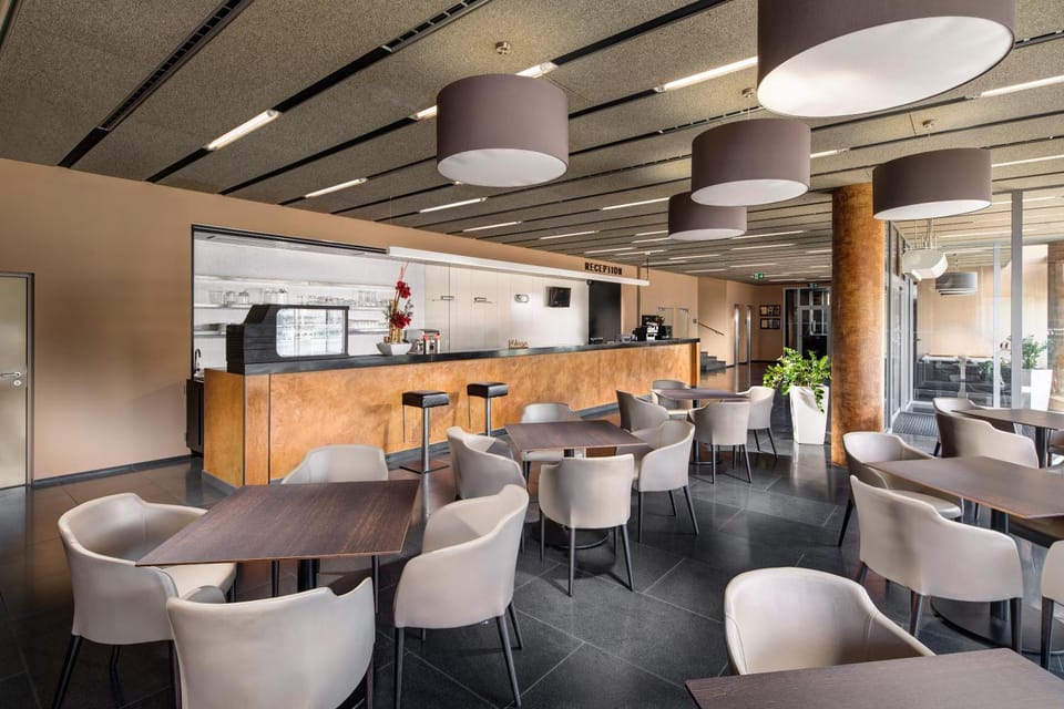 Lobby or reception, Seating area