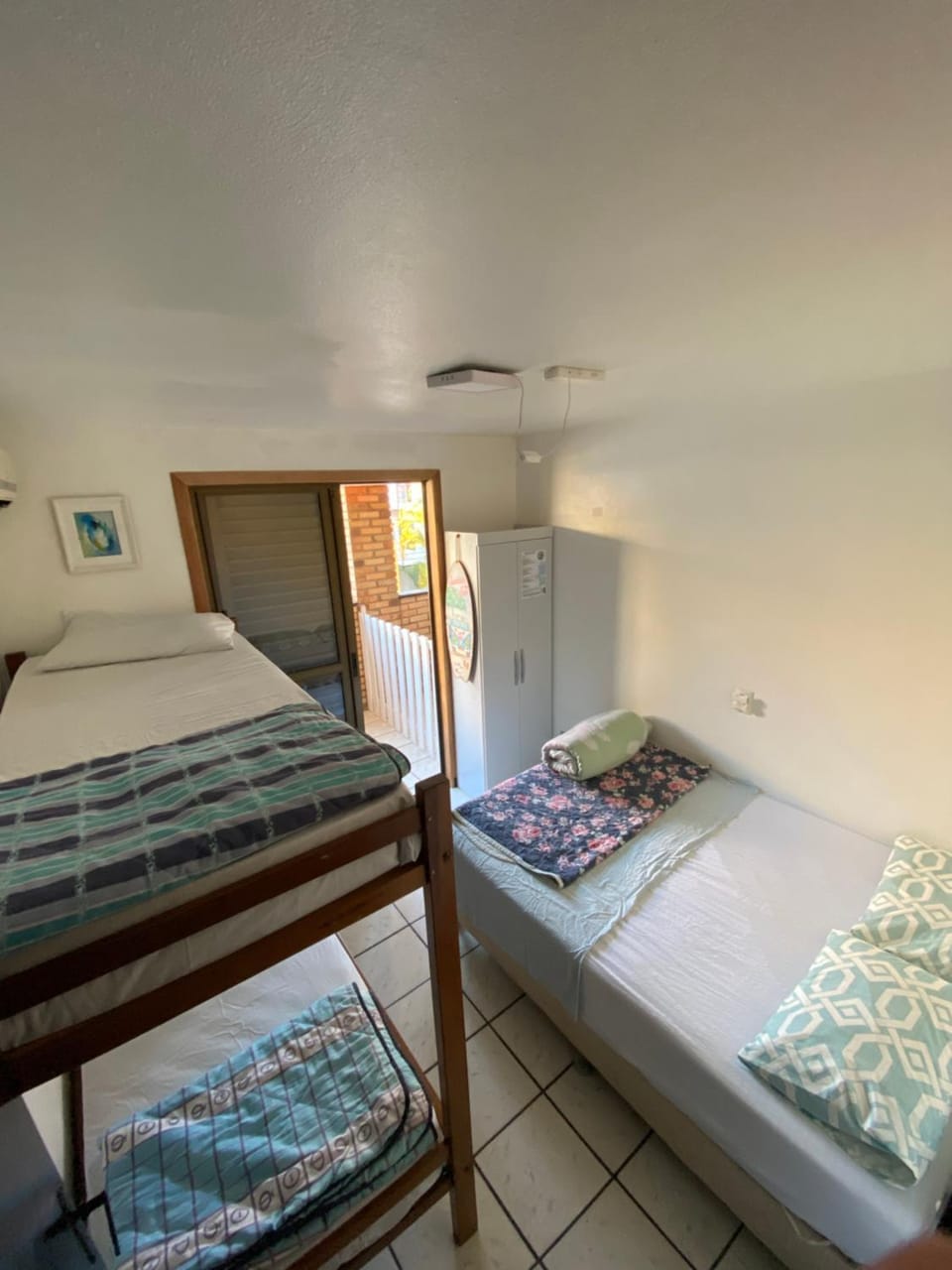 Quatro Ilhas Beach Hostel Hostel in Bombinhas