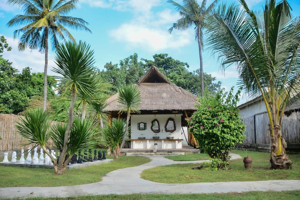 Property building, Day, Garden