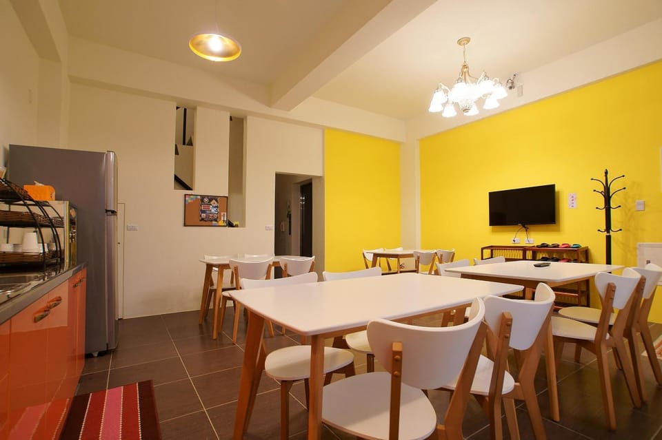 Property building, Communal lounge/ TV room, Communal kitchen