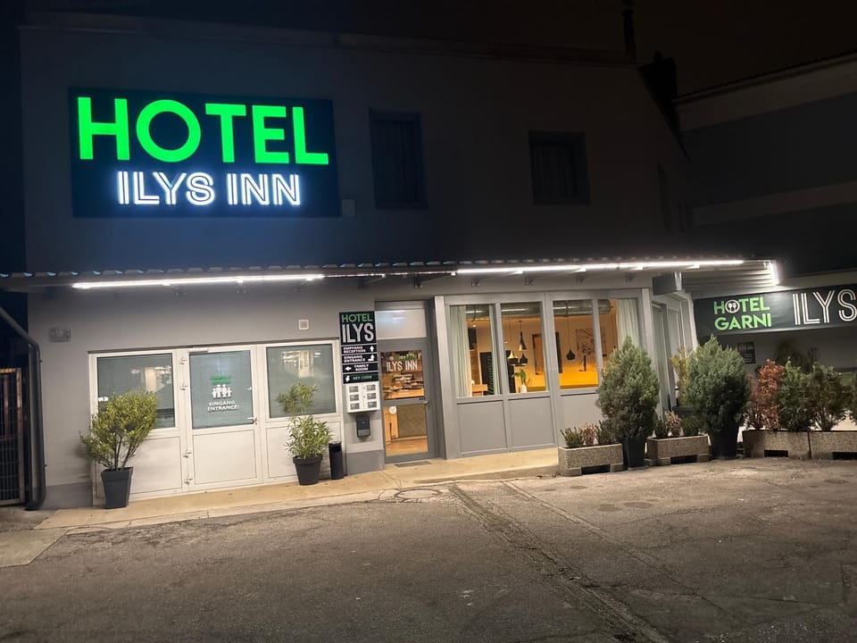 Property building, Text overlay