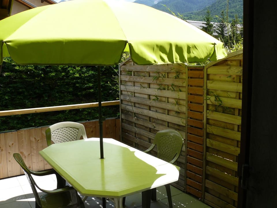 Balcony/Terrace, Garden view, Mountain view