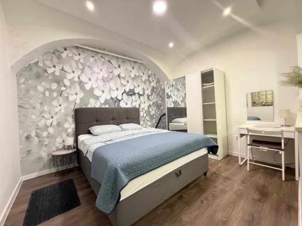 Apartment Frenki- Tkalčićeva -free parking Apartment in City of Zagreb