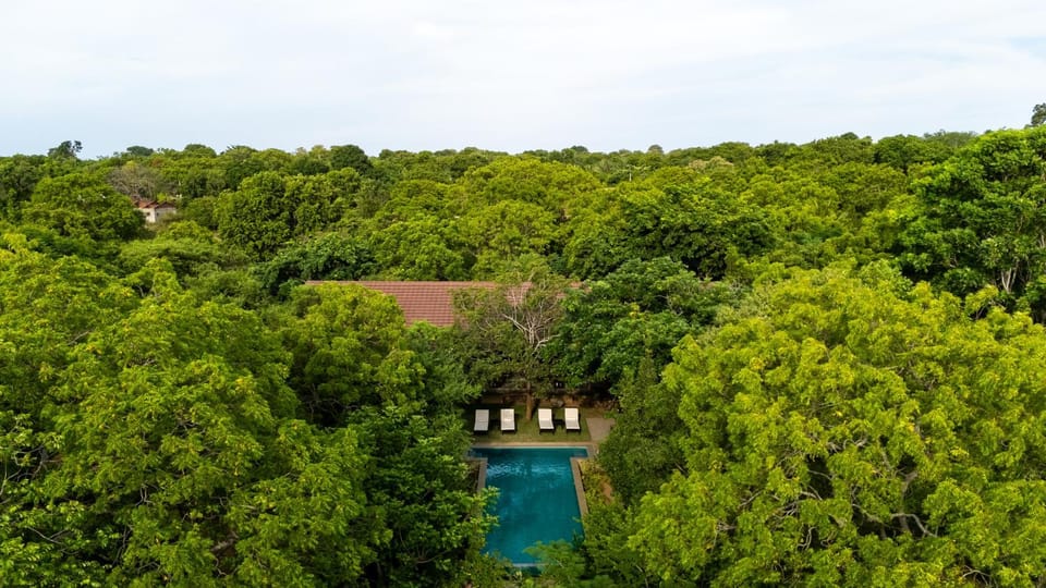 Property building, Bird's eye view, Swimming pool