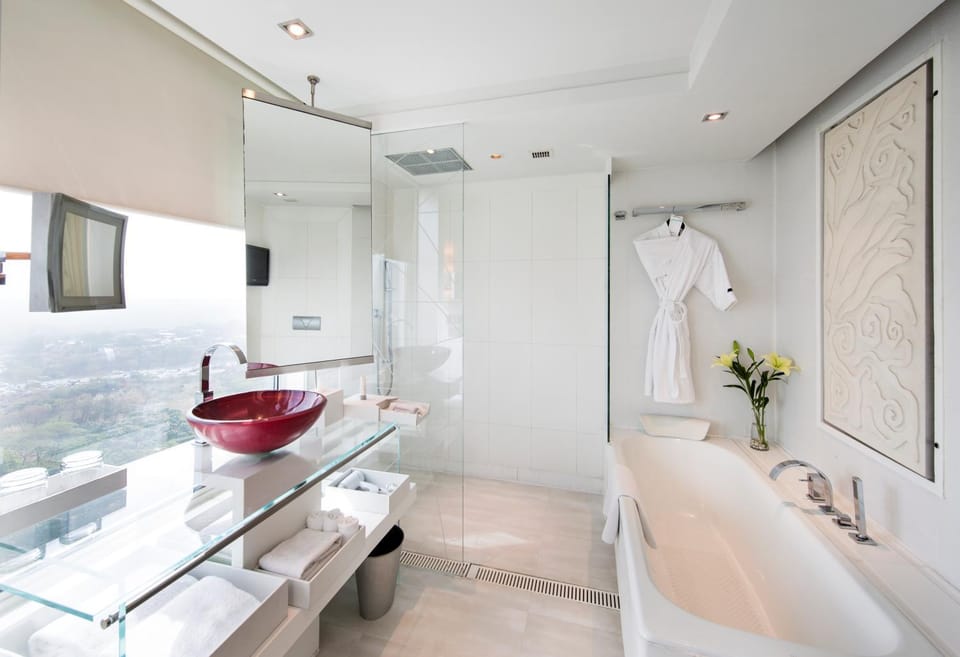 Shower, Bathroom, Bath, towels