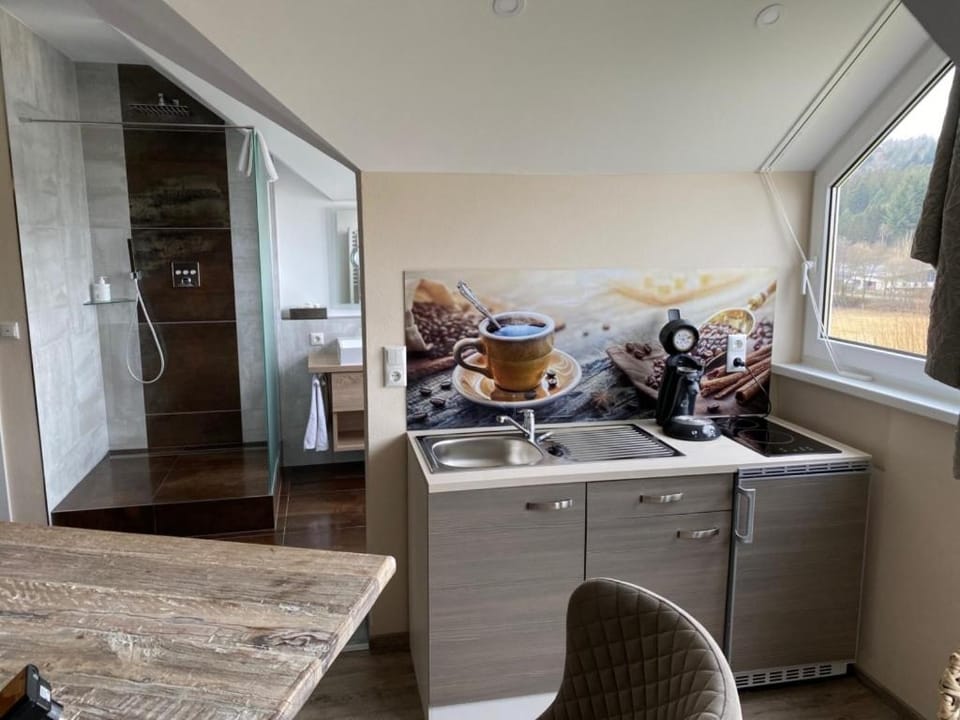 Coffee/tea facilities, Kitchen or kitchenette