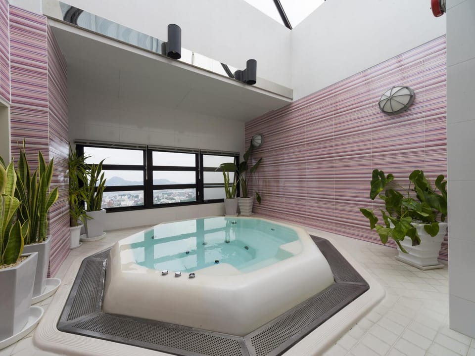 Resort Hotel CARA Love hotel in South Korea