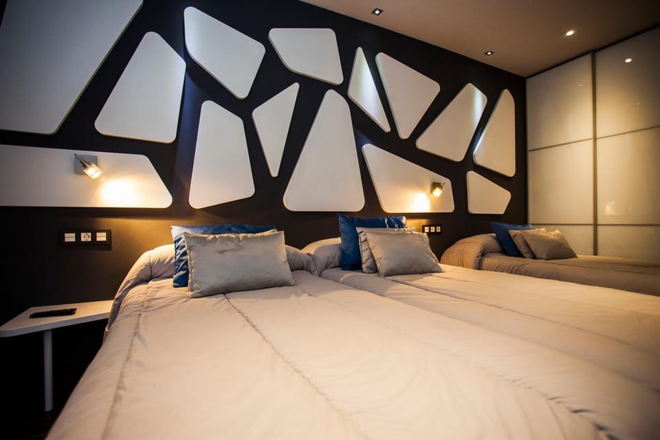 Hostal Barcelona Bed and Breakfast in Salamanca