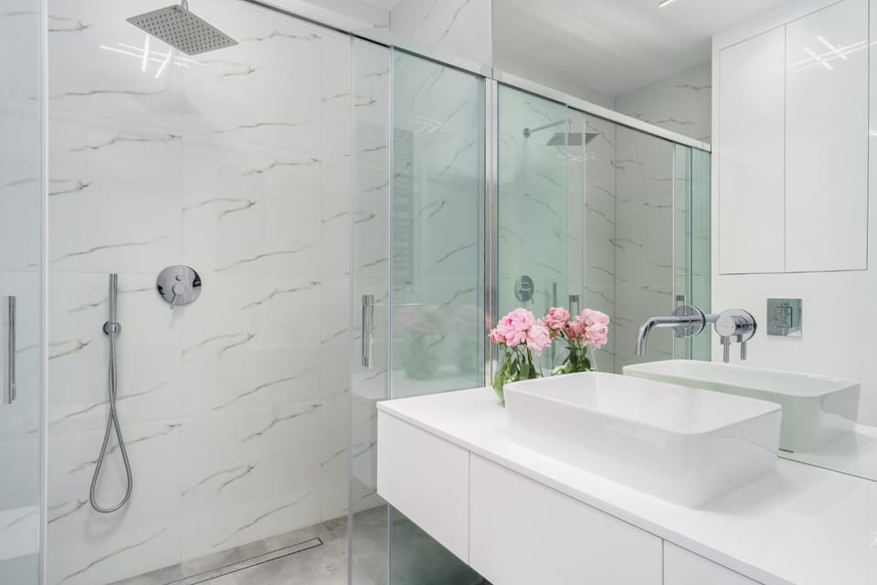 Shower, Bathroom, towels