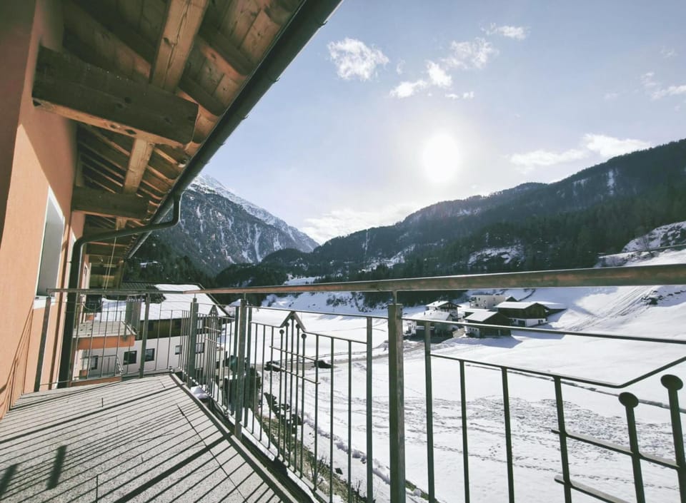 Appartement beim Brunnen 12 Apartment in Soelden