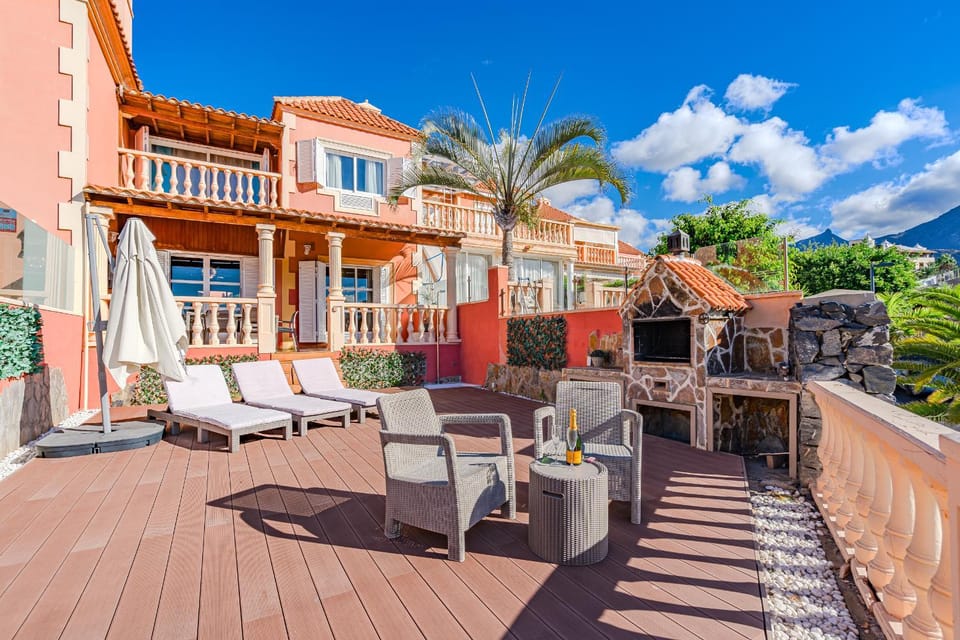 Property building, Balcony/Terrace, Garden view