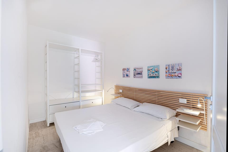 Elbamar Lacona Campground/ 
RV Resort in Tuscany