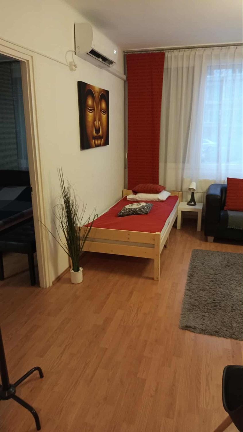 Living room, Photo of the whole room