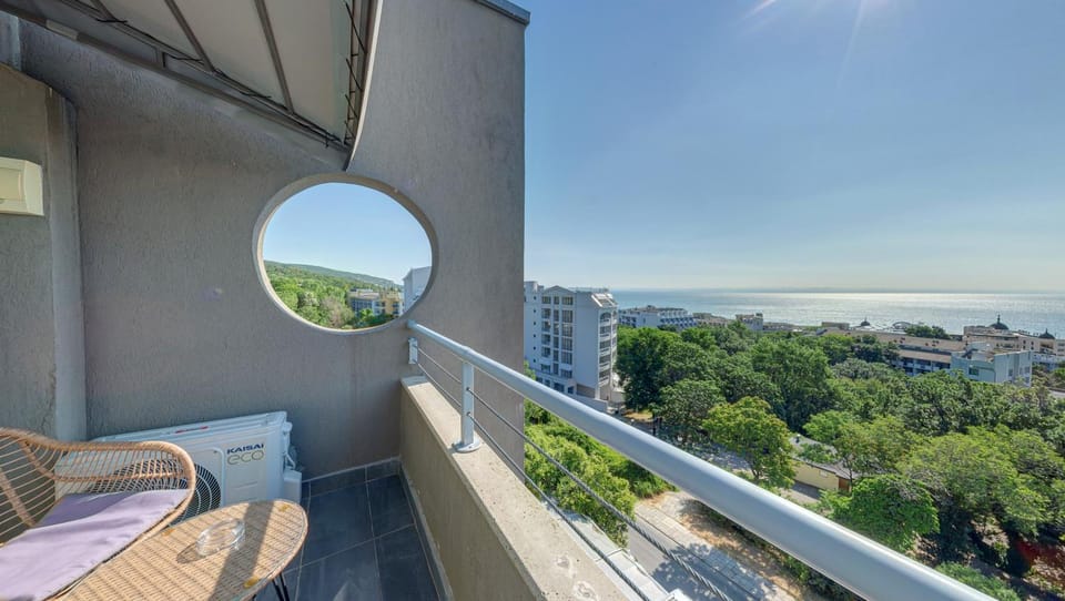 View (from property/room), Balcony/Terrace, Sea view