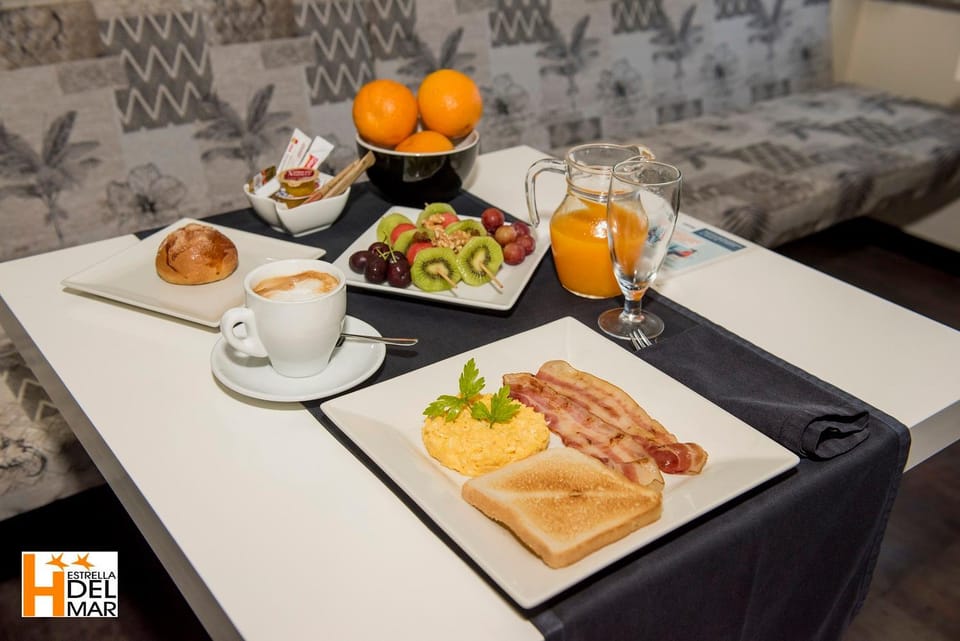 Breakfast, Continental breakfast