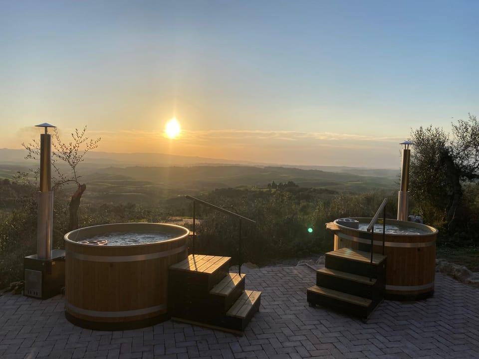 Natural landscape, Hot Tub, Sunset