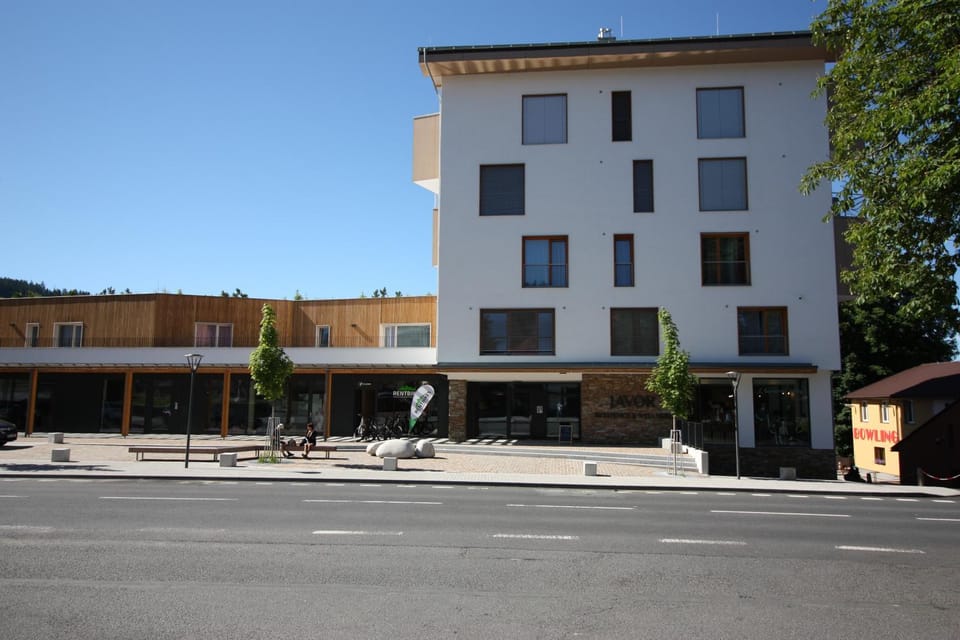 Property building, Nearby landmark, Swimming pool