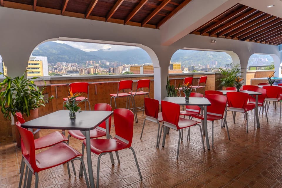 Balcony/Terrace, Lounge or bar