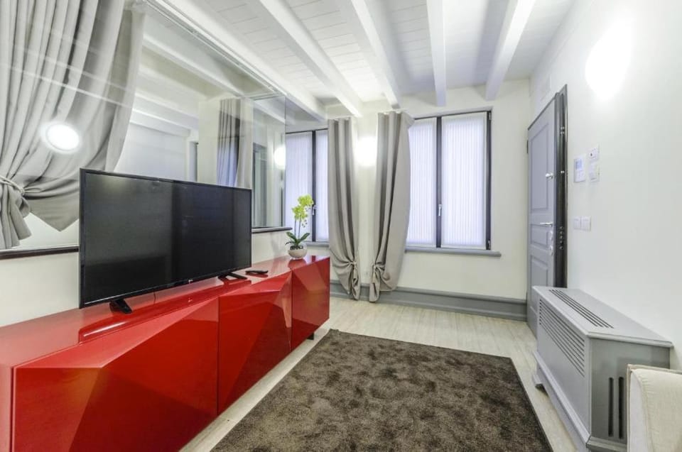 Communal lounge/ TV room, TV and multimedia