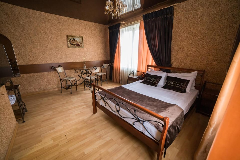 ГРК Вагнес Hotel in Ukraine