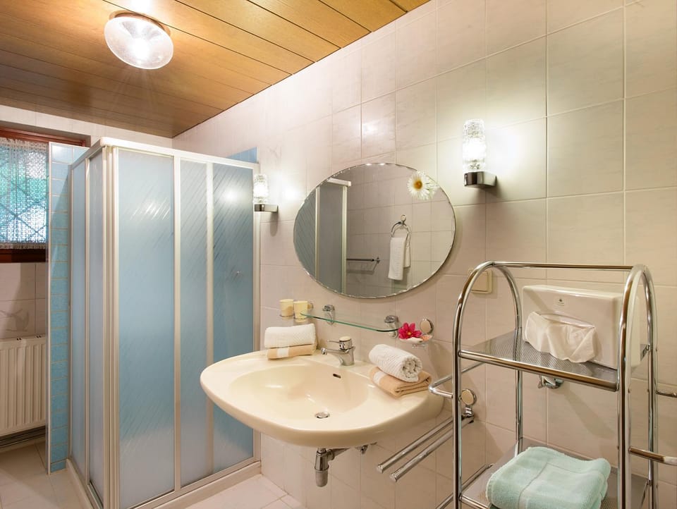 Shower, Photo of the whole room