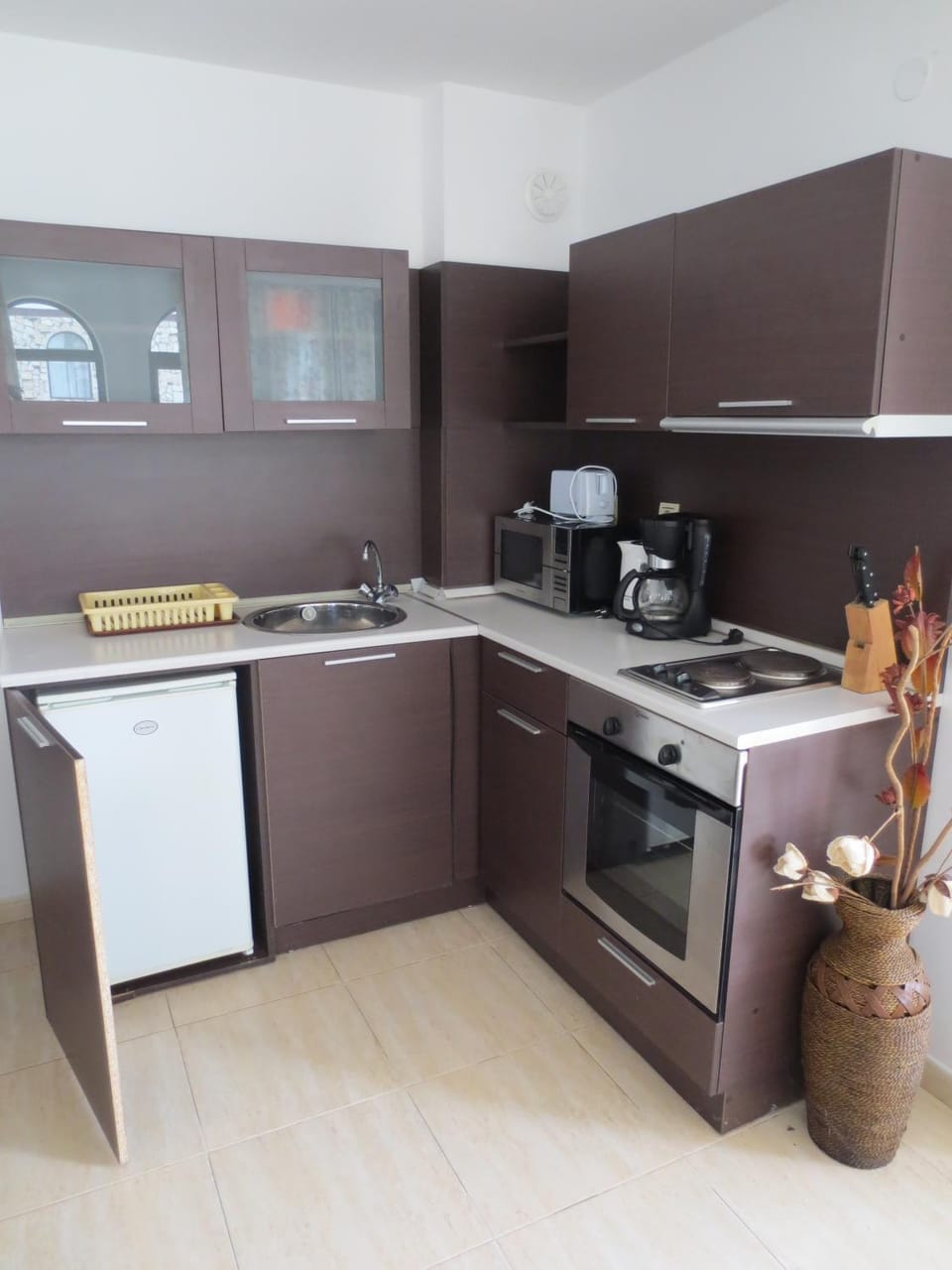 Coffee/tea facilities, Kitchen or kitchenette, microwave, toaster