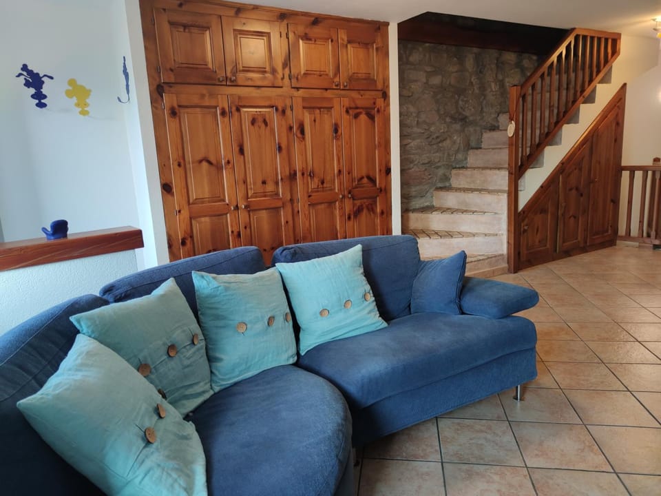 La Meisoun de Lanta - cir n 0003 Chalet in Aosta Valley, Italy