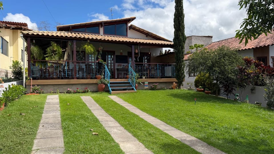 Gravata 4 Suítes CS 200m em Cond Lindo House in Gravatá