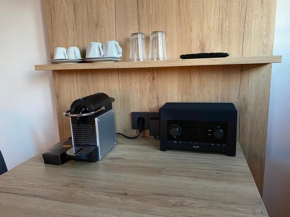 TV and multimedia, Coffee/tea facilities