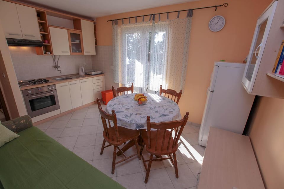 Coffee/tea facilities, Kitchen or kitchenette