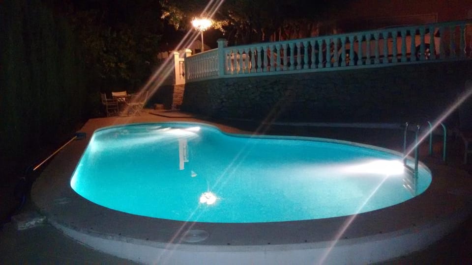 Chalet con piscina privada House in Valencian Community