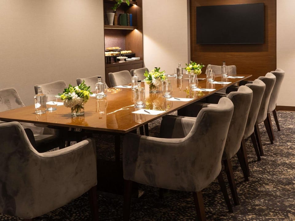 Meeting/conference room