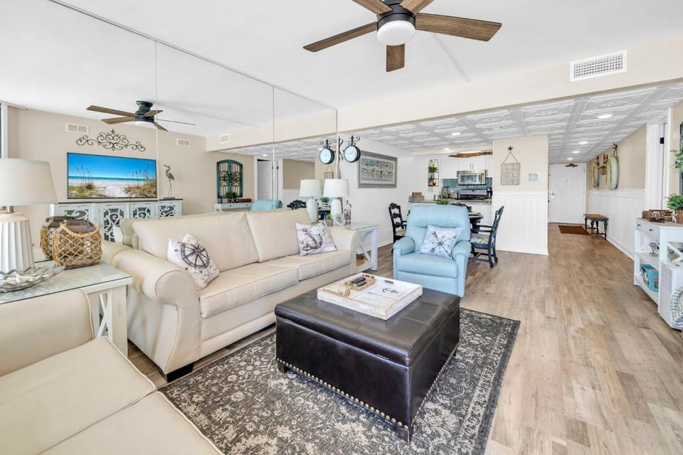 Windward 403 at Edgewater House in Panama City Beach