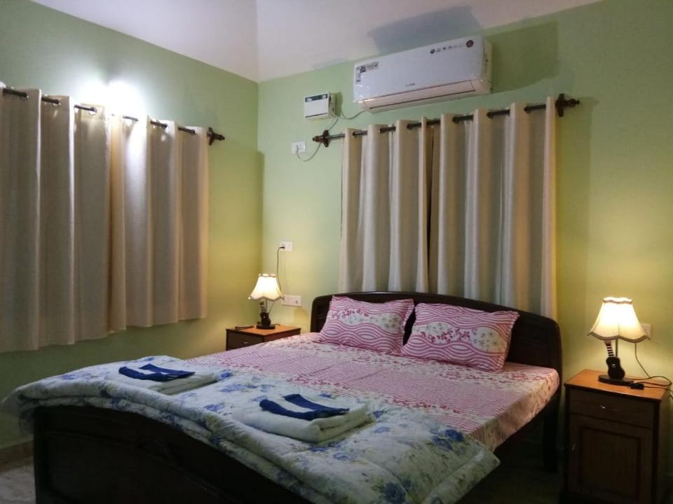 shirley's guest house Bed and Breakfast in Goa, India