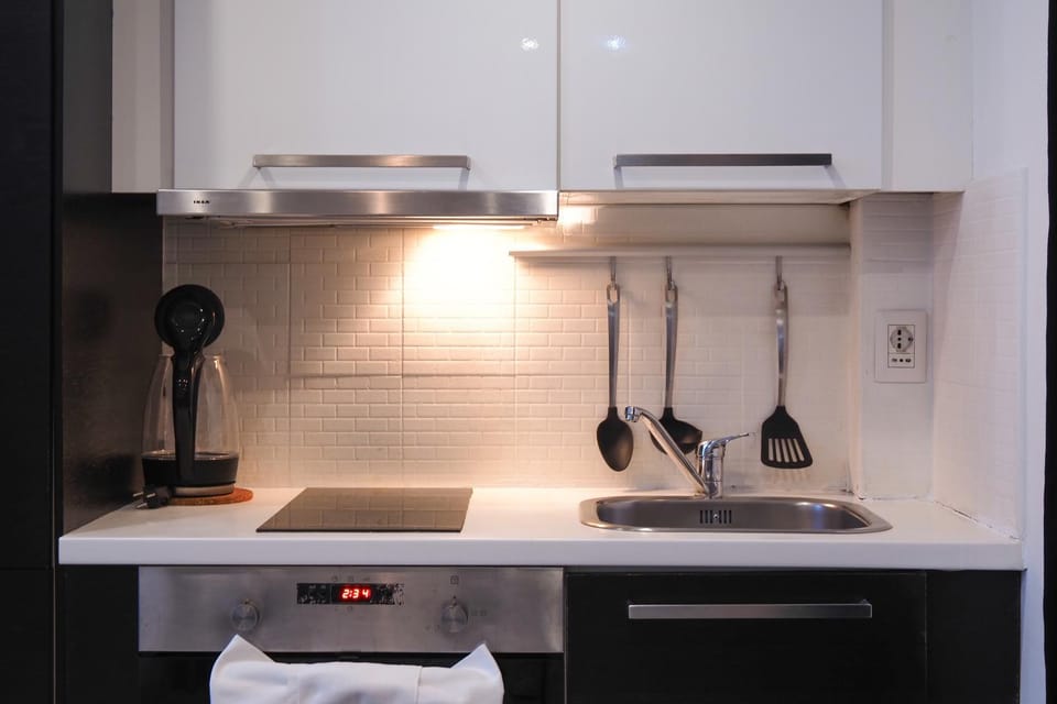 Kitchen or kitchenette, stove