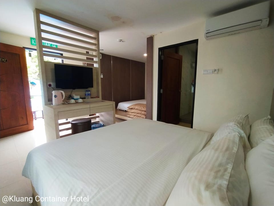 Kluang Container Swimming Pool Hotel Hotel in Johor