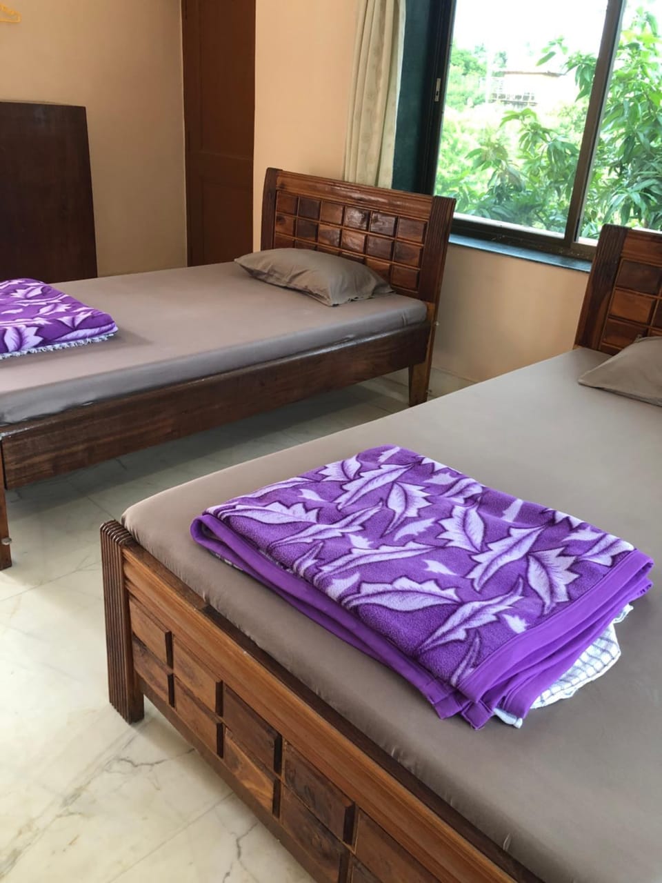 Momotaro House Bed and Breakfast in India