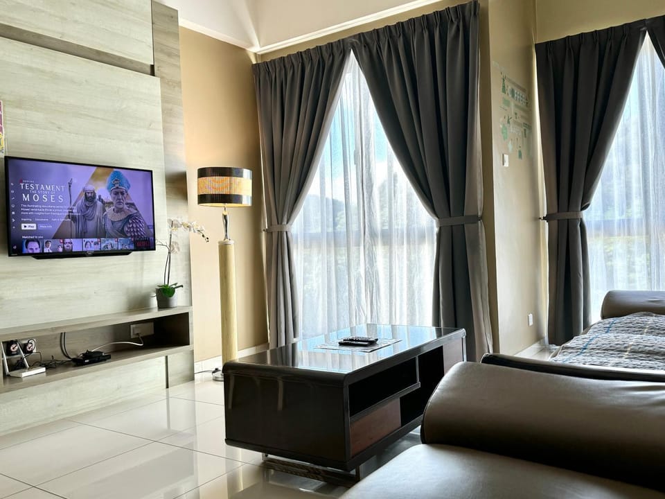 TV and multimedia, Living room