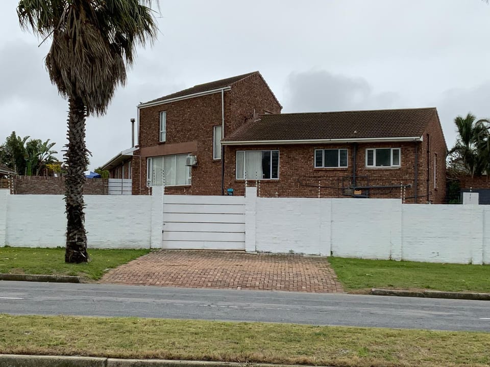 La Roche Stay Vacation rental in Port Elizabeth