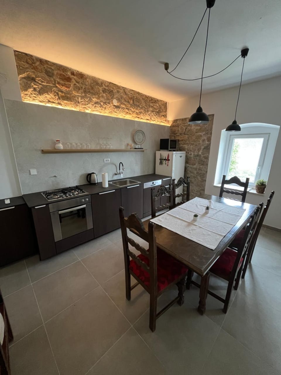 Kitchen or kitchenette