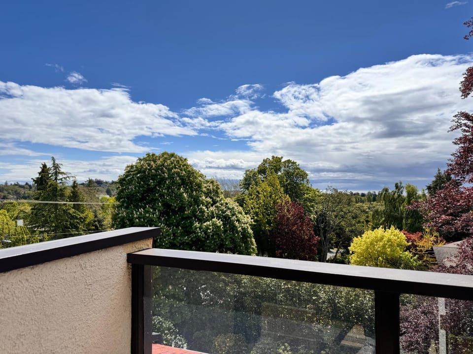 Balcony/Terrace, Balcony/Terrace, Landmark view, Sea view