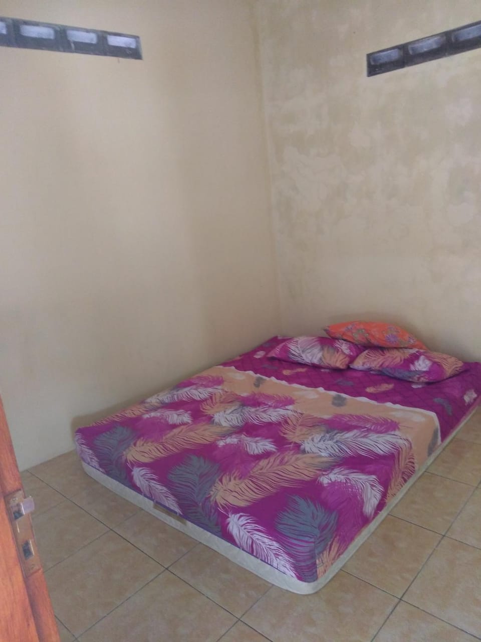 Kona backpaker syariah Bed and Breakfast in Special Region of Yogyakarta