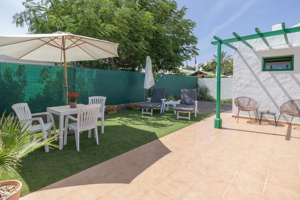 Balcony/Terrace, Dining area, sunbed