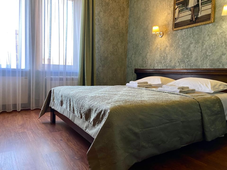 Bed, Photo of the whole room