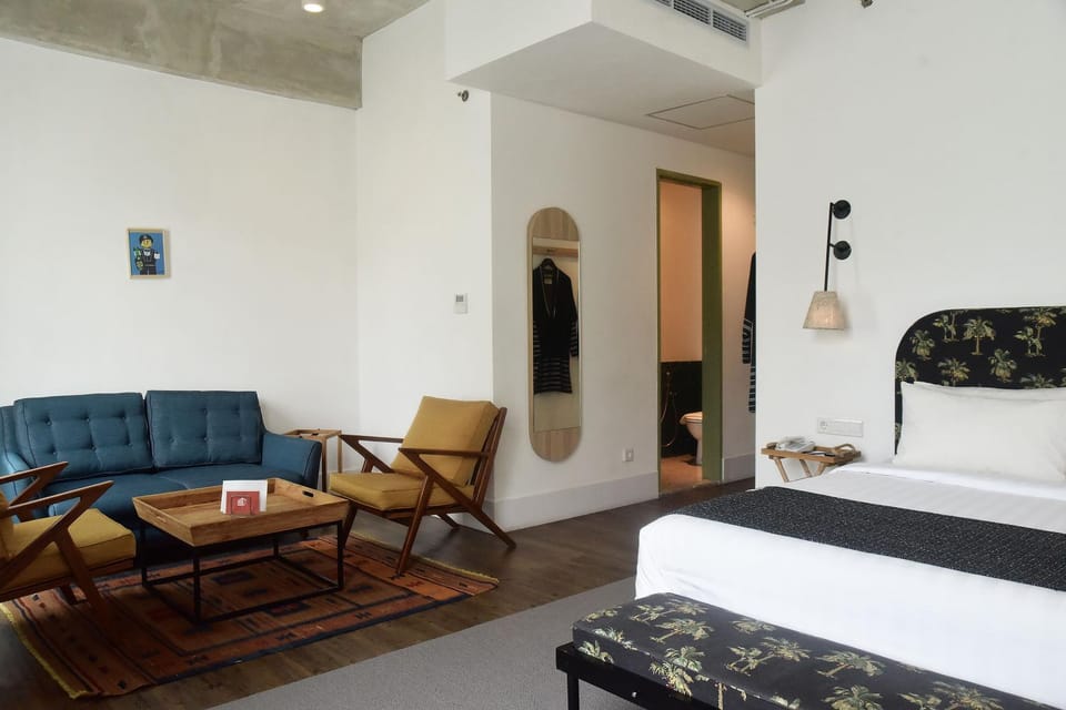Living room, Bedroom
