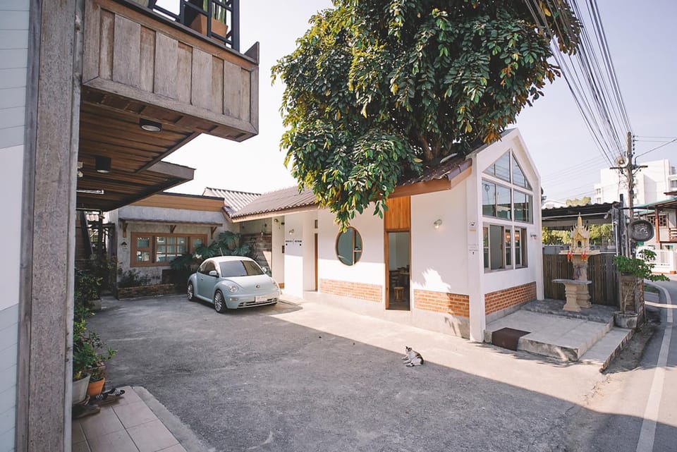 Property building, On site, Parking