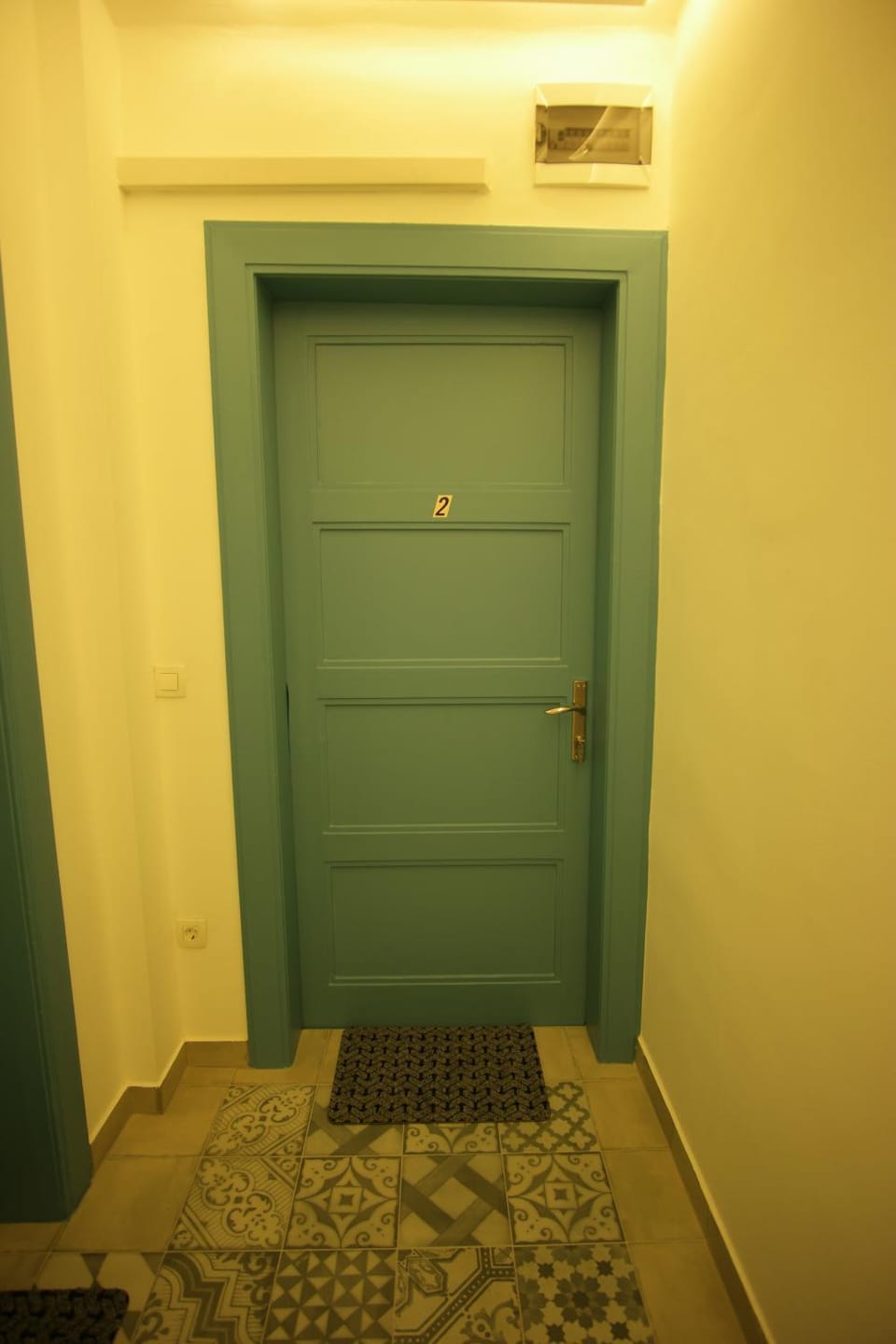 Photo of the whole room, On site